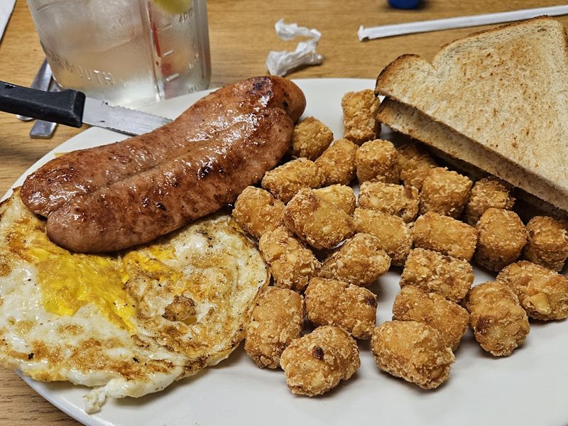 Happy Rooster Cafe food